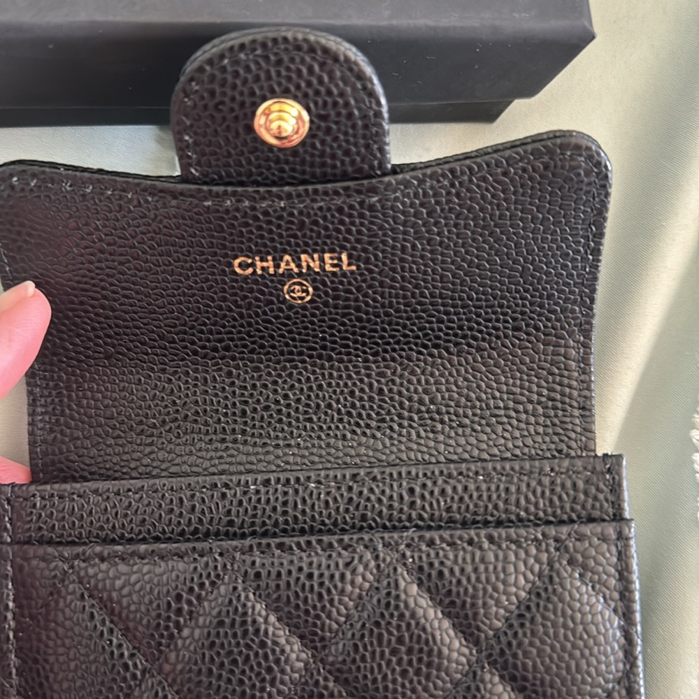 Chanel Black Quilted Wallet o mini bag gold inlay brand new never used - Picture 3 of 6